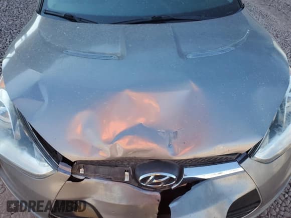 ✅ 2015 Hyundai Veloster • VIN: KMHTC6AD0FU228716 • Lot: 78545614. Wystawiony na Copart z przebiegiem 166 988 mil. Bezpłatny archiwum sprzedaży aukcyjnych z USA i szczegółowy raport historii pojazdu na DreamBid. Zdjęcie 11.