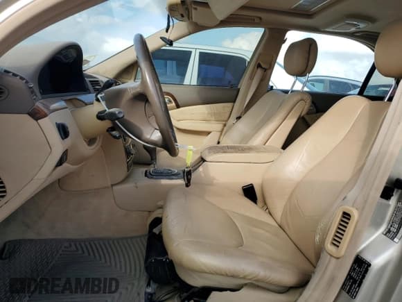 ✅ 2000 Mercedes-Benz S 320/430/500 • VIN: WDBNG75J6YA037277 • Лот: 80964515. Опубликован ранее на Copart с пробегом 182 813 миль. Бесплатный доступ к архиву аукционных продаж из США и подробный отчёт об истории автомобиля на DreamBid. Изображение 7.