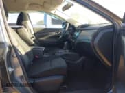 ✅ 2017 Nissan Rogue S • VIN: JN8AT2MT0HW391689 • Lot: 43591677. Listed on IAAI with 98,135 mi. Free auction sales archive from the USA and detailed vehicle history report at DreamBid. Image 5.