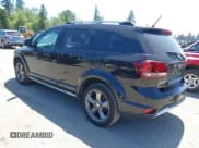 ✅ 2015 Dodge Journey Crossroad • VIN: 3C4PDDGGXFT607189 • Lot: 42475316. Listed on IAAI with 186,317 mi. Free auction sales archive from the USA and detailed vehicle history report at DreamBid. Image 3.