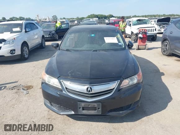 ✅ 2014 Acura ILX • VIN: 19VDE1F37EE004323 • Лот: 43217897. Опубликован ранее на IAAI с пробегом 178 382 миль. Бесплатный доступ к архиву аукционных продаж из США и подробный отчёт об истории автомобиля на DreamBid. Изображение 12.