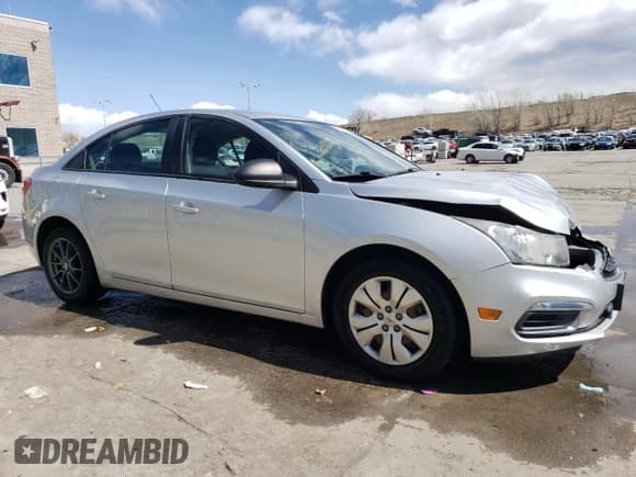 ✅ 2016 Chevrolet Cruze LS • VIN: 1G1PB5SH8G7198877 • Lot: 51341985. Listed on Copart with 82,169 mi. Free auction sales archive from the USA and detailed vehicle history report at DreamBid. Image 4.