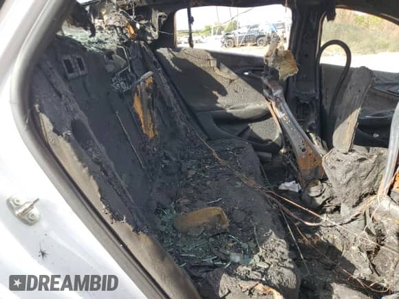 ✅ 2019 Chevrolet Malibu LT • VIN: 1G1ZD5ST4KF173416 • Lot: 81830195. Wystawiony na Copart z przebiegiem Nie podano mil. Skorzystaj z bezpłatnego archiwum sprzedaży aukcyjnych z USA i zobacz szczegółowy raport historii pojazdu na DreamBid. Zdjęcie 10.