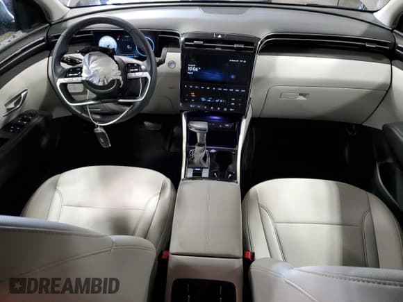 ✅ 2024 Hyundai Tucson SEL • VIN: 5NMJFCDE6RH354788 • Лот: 70472305. Опубликован ранее на Copart с пробегом 9 048 миль. Бесплатный доступ к архиву аукционных продаж из США и подробный отчёт об истории автомобиля на DreamBid. Изображение 8.