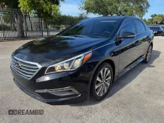 2016 Hyundai Sonata Sport z VIN 5NPE34AF9GH325654, wystawiony jako Copart lot #90275685 z przebiegiem 76 792 mil mil oraz Szkoda całkowita • Salvage title. Historia ofert i sprzedaży dostępna na DreamBid. Obrazek 1.