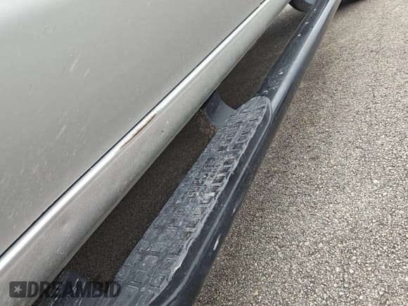 ✅ 2020 Chevrolet Silverado 2500HD LT • VIN: 1GC1YNE75LF313661 • Lot: 42501112. Wystawiony na IAAI z przebiegiem 99 513 mil. Bezpłatny archiwum sprzedaży aukcyjnych z USA i szczegółowy raport historii pojazdu na DreamBid. Zdjęcie 1.