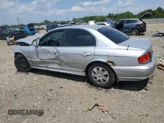 ✅ 2002 Hyundai Sonata GL • VIN: KMHWF25H12A643629 • Lot: 63307285. Listed on Copart with 158,210 mi. Free auction sales archive from the USA and detailed vehicle history report at DreamBid. Image 2.