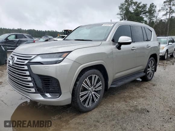 ✅ 2023 Lexus LX 600 Luxury • VIN: JTJGB7CX9P4037333 • Lot: 38192374. Listed on Copart with 1,723 mi. Free auction sales archive from the USA and detailed vehicle history report at DreamBid. Image 1.