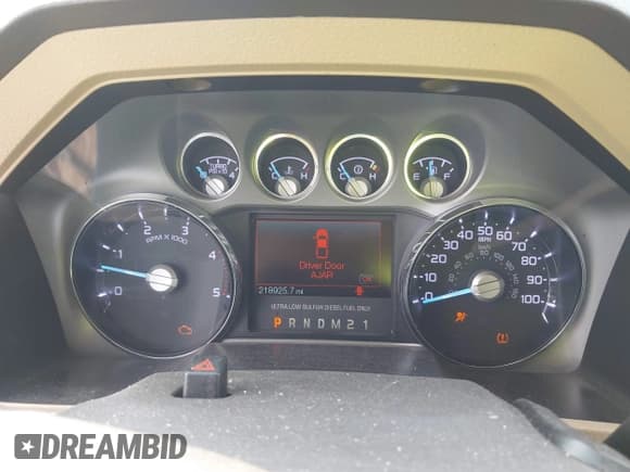 ✅ 2011 Ford F-250 Lariat • VIN: 1FT7W2BT0BEA66604 • Лот: 43389107. Опубликован ранее на IAAI с пробегом 218 925 миль. Бесплатный доступ к архиву аукционных продаж из США и подробный отчёт об истории автомобиля на DreamBid. Изображение 7.