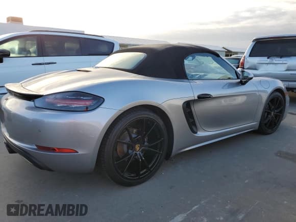 ✅ 2019 Porsche 718 Boxster • VIN: WP0CA2A89KS210405 • Lot: 75160534. Listed on Copart with Not provided. Free auction sales archive from the USA and detailed vehicle history report at DreamBid. Image 3.