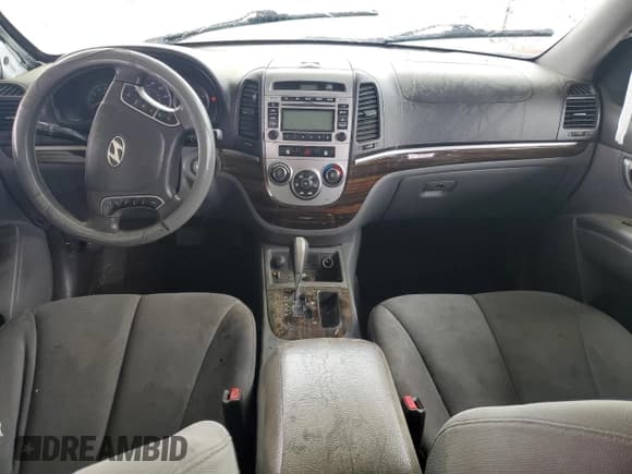 ✅ 2012 Hyundai Santa Fe GLS • VIN: 5XYZG3AB5CG093679 • Lot: 48451824. Listed on Copart with Not provided. Free auction sales archive from the USA and detailed vehicle history report at DreamBid. Image 8.