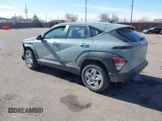 2024 Hyundai Kona SE with VIN KM8HACABXRU077297, listed as a IAAI auction lot 41562438 with 20,660 mi miles and . Bid and sale history available at DreamBid. Image 3.