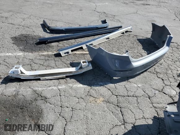 ✅ 2024 Honda Accord Touring • VIN: 1HGCY2F88RA012212 • Lot: 82380175. Wystawiony na Copart z przebiegiem 42 917 mil. Bezpłatny archiwum sprzedaży aukcyjnych z USA i szczegółowy raport historii pojazdu na DreamBid. Zdjęcie 12.