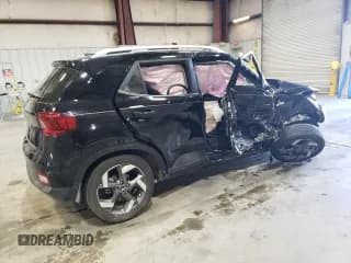 ✅ 2024 Hyundai Venue SEL • VIN: KMHRC8A37RU337692 • Lot: 49122875. Listed on Copart with 3,039 mi. Free auction sales archive from the USA and detailed vehicle history report at DreamBid. Image 3.