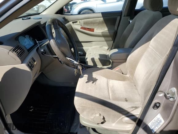 ✅ 2003 Toyota Corolla S • VIN: 2T1BR32E63C071142 • Lot: 81503085. Listed on Copart with 167,506 mi. Free auction sales archive from the USA and detailed vehicle history report at DreamBid. Image 7.