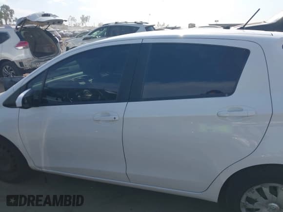 ✅ 2015 Toyota Yaris L • VIN: VNKKTUD34FA041706 • Lot: 43106852. Listed on IAAI with 147,320 mi. Free auction sales archive from the USA and detailed vehicle history report at DreamBid. Image 15.