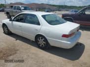 ✅ 1998 Toyota Camry LE • VIN: 4T1BF28K7WU070231 • Lot: 42650252. Listed on IAAI with 258,405 mi. Free auction sales archive from the USA and detailed vehicle history report at DreamBid. Image 3.