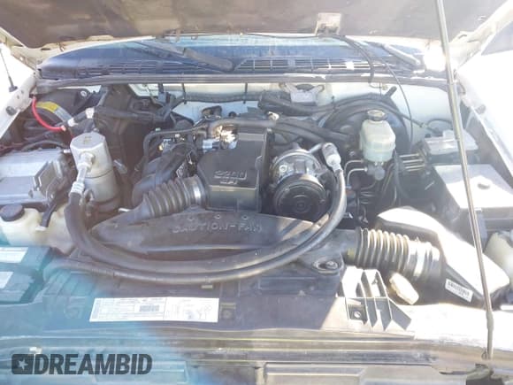 ✅ 2000 Chevrolet S-10 LS • VIN: 1GCCS1953Y8265178 • Лот: 41309075. Опубликован ранее на IAAI с пробегом 206 846 миль. Бесплатный доступ к архиву аукционных продаж из США и подробный отчёт об истории автомобиля на DreamBid. Изображение 10.