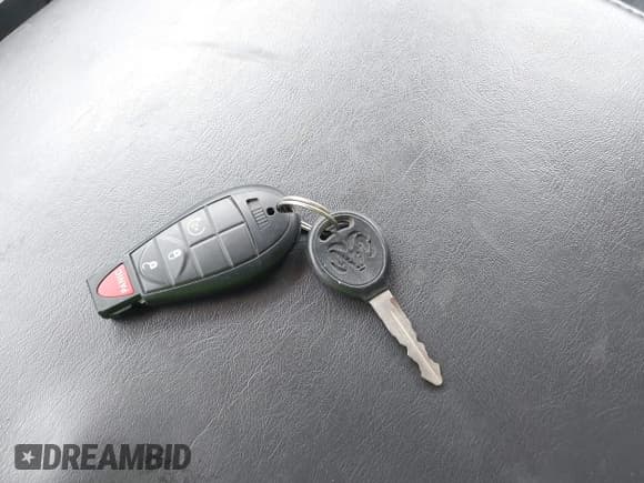 ✅ 2009 Dodge 1500 Laramie • VIN: 1D3HV13T99S756872 • Lot: 42825188. Wystawiony na IAAI z przebiegiem 195 802 mil. Bezpłatny archiwum sprzedaży aukcyjnych z USA i szczegółowy raport historii pojazdu na DreamBid. Zdjęcie 11.