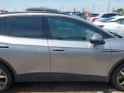 ✅ 2023 Volkswagen ID.4 Pro S • VIN: 1V2FMPE88PC015195 • Lot: 42956018. Wystawiony na IAAI z przebiegiem 17 559 mil. Bezpłatny archiwum sprzedaży aukcyjnych z USA i szczegółowy raport historii pojazdu na DreamBid. Zdjęcie 13.