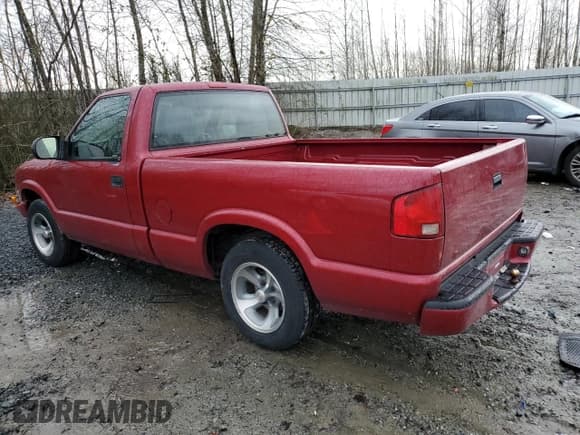 ✅ 2003 Chevrolet S-10 LS • VIN: 1GCCS14H838278292 • Лот: 86014964. Опубликован ранее на Copart с пробегом 90 257 миль. Бесплатный доступ к архиву аукционных продаж из США и подробный отчёт об истории автомобиля на DreamBid. Изображение 2.