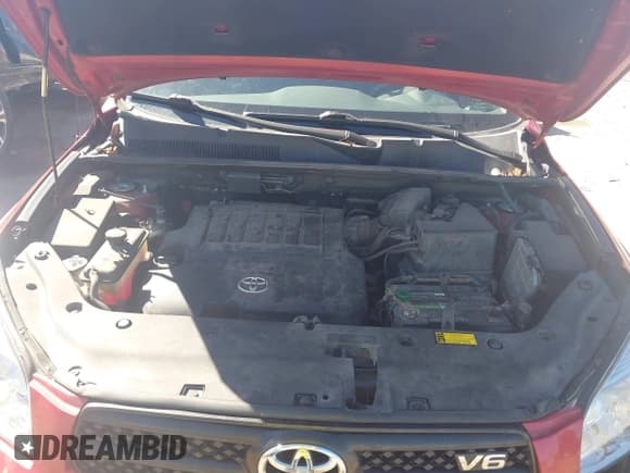 ✅ 2008 Toyota RAV4 Sport • VIN: JTMBK32V186035992 • Lot: 43409385. Listed on IAAI with 178,997 mi. Free auction sales archive from the USA and detailed vehicle history report at DreamBid. Image 10.