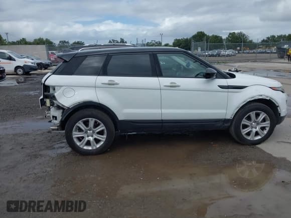 ✅ 2018 Land Rover Range Rover Evoque SE • VIN: SALVP2RX3JH291814 • Lot: 43404764. Listed on IAAI with 136,814 mi. Free auction sales archive from the USA and detailed vehicle history report at DreamBid. Image 13.