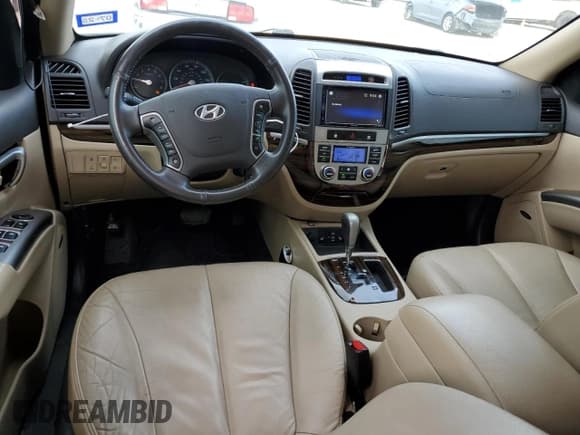 ✅ 2011 Hyundai Santa Fe Limited • VIN: 5XYZKDAG0BG087593 • Lot: 72816584. Listed on Copart with 115,180 mi. Free auction sales archive from the USA and detailed vehicle history report at DreamBid. Image 8.