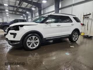 ✅ 2018 Ford Explorer Limited • VIN: 1FM5K8F88JGC14380 • Lot: 84612715. Wystawiony na Copart z przebiegiem 96 490 mil. Bezpłatny archiwum sprzedaży aukcyjnych z USA i szczegółowy raport historii pojazdu na DreamBid. Zdjęcie 1.