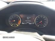 ✅ 2017 Jeep Renegade Limited • VIN: ZACCJBDBXHPG41356 • Lot: 42645193. Wystawiony na IAAI z przebiegiem 64 462 mil. Bezpłatny archiwum sprzedaży aukcyjnych z USA i szczegółowy raport historii pojazdu na DreamBid. Zdjęcie 7.