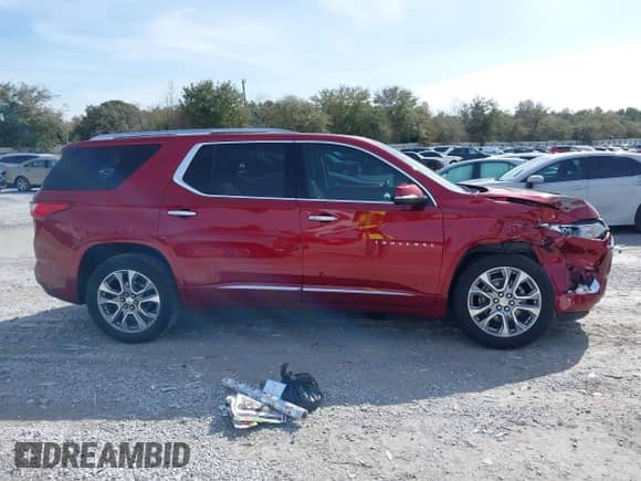 2021 Chevrolet Traverse Premier с VIN 1GNERKKW9MJ199825, выставлен на аукционе IAAI как лот 41369691 с пробегом 49 583 миль миль и . История ставок и продаж доступна на DreamBid. Изображение 13.