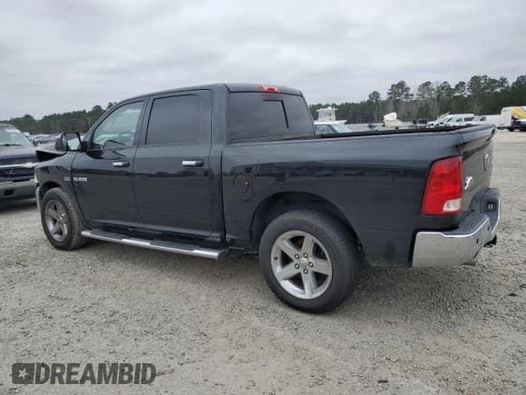 ✅ 2010 Dodge 1500 Sport • VIN: 1D7RV1CT8AS193093 • Lot: 85918234. Wystawiony na Copart z przebiegiem 161 418 mil. Bezpłatny archiwum sprzedaży aukcyjnych z USA i szczegółowy raport historii pojazdu na DreamBid. Zdjęcie 2.