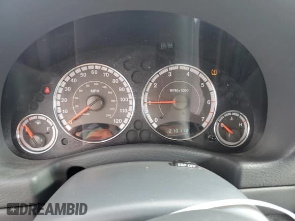 ✅ 2007 Jeep Liberty Limited • VIN: 1J4GL58K67W577660 • Lot: 80521395. Listed on Copart with 210,112 mi. Free auction sales archive from the USA and detailed vehicle history report at DreamBid. Image 9.