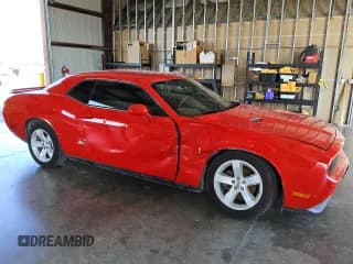 ✅ 2014 Dodge Challenger SXT • VIN: 2C3CDYAG9EH274333 • Lot: 75276404. Wystawiony na Copart z przebiegiem 184 176 mil. Bezpłatny archiwum sprzedaży aukcyjnych z USA i szczegółowy raport historii pojazdu na DreamBid. Zdjęcie 4.