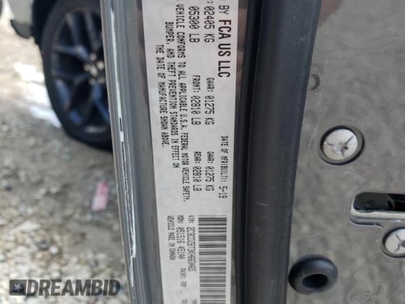 ✅ 2019 Dodge Challenger R/T • VIN: 2C3CDZBT3KH663465 • Lot: 69218094. Wystawiony na Copart z przebiegiem 17 370 mil. Bezpłatny archiwum sprzedaży aukcyjnych z USA i szczegółowy raport historii pojazdu na DreamBid. Zdjęcie 12.