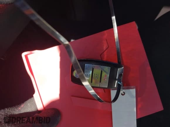 ✅ 2015 Kia Sorento SX • VIN: 5XYKWDA70FG648872 • Lot: 43094547. Listed on IAAI with 71,177 mi. Free auction sales archive from the USA and detailed vehicle history report at DreamBid. Image 11.