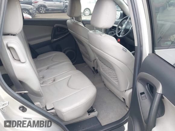 ✅ 2012 Toyota RAV4 Limited • VIN: 2T3DF4DV4CW260544 • Lot: 43803076. Listed on IAAI with 170,389 mi. Free auction sales archive from the USA and detailed vehicle history report at DreamBid. Image 8.