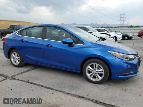 2017 Chevrolet Cruze LT with VIN 1G1BH5SE1H7232836, listed as a Copart auction lot 67493525 with 69,115 mi miles and Clean title. Bid and sale history available at DreamBid. Image 4.