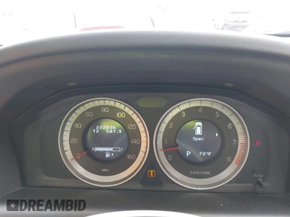 ✅ 2012 Volvo XC60 PZEV • VIN: YV4940DL6C2281338 • Lot: 43627755. Wystawiony na IAAI z przebiegiem 222 036 mil. Bezpłatny archiwum sprzedaży aukcyjnych z USA i szczegółowy raport historii pojazdu na DreamBid. Zdjęcie 7.