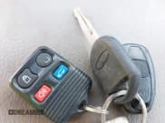 ✅ 2005 Ford Explorer XLS • VIN: 1FMZU62K85UA37385 • Lot: 42916530. Wystawiony na IAAI z przebiegiem 124 458 mil. Bezpłatny archiwum sprzedaży aukcyjnych z USA i szczegółowy raport historii pojazdu na DreamBid. Zdjęcie 11.