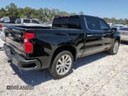 ✅ 2021 Chevrolet Silverado 1500 High Country • VIN: 3GCPWFED0MG326698 • Lot: 64510193. Wystawiony na Copart z przebiegiem Nie podano. Bezpłatny archiwum sprzedaży aukcyjnych z USA i szczegółowy raport historii pojazdu na DreamBid. Zdjęcie 3.
