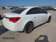 ✅ 2014 Chevrolet Cruze LS • VIN: 1G1PA5SH0E7437824 • Lot: 43691973. Wystawiony na IAAI z przebiegiem 215 083 mil. Bezpłatny archiwum sprzedaży aukcyjnych z USA i szczegółowy raport historii pojazdu na DreamBid. Zdjęcie 4.