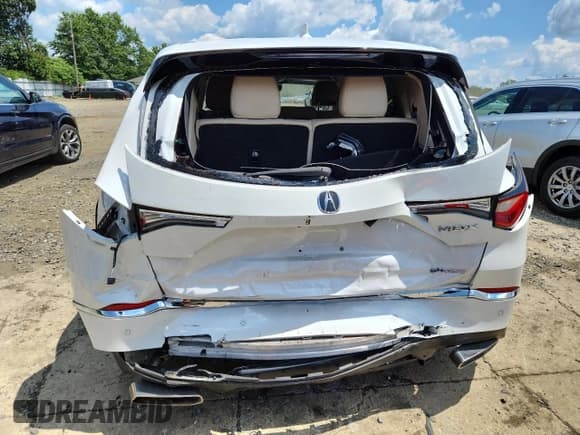 ✅ 2023 Acura MDX Technology • VIN: 5J8YE1H46PL029224 • Lot: 65709435. Listed on Copart with 28,949 mi. Free auction sales archive from the USA and detailed vehicle history report at DreamBid. Image 6.