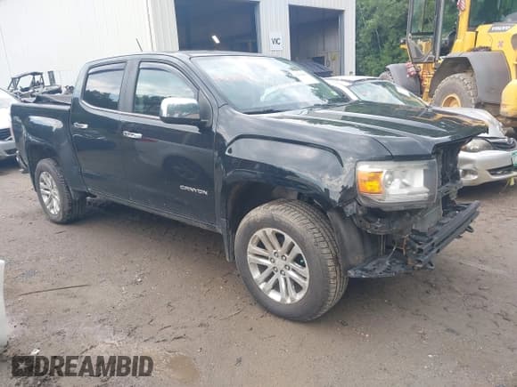 ✅ 2015 GMC Canyon 4WD SLT • VIN: 1GTG6CE38F1152788 • Lot: 42621856. Wystawiony na IAAI z przebiegiem 102 960 mil. Bezpłatny archiwum sprzedaży aukcyjnych z USA i szczegółowy raport historii pojazdu na DreamBid. Zdjęcie 1.