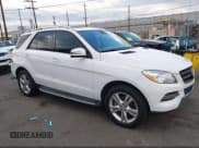 ✅ 2015 Mercedes-Benz M 350 • VIN: 4JGDA5HB6FA582881 • Lot: 43487035. Wystawiony na IAAI z przebiegiem 115 923 mil. Bezpłatny archiwum sprzedaży aukcyjnych z USA i szczegółowy raport historii pojazdu na DreamBid. Zdjęcie 1.