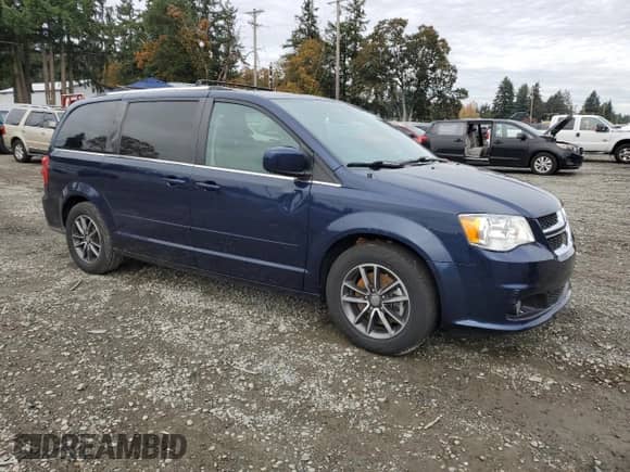 2017 Dodge Grand Caravan SXT с VIN 2C4RDGCG2HR735710, выставлен на аукционе Copart как лот 87296535 с пробегом 132 770 миль миль и Списание • Salvage title. История ставок и продаж доступна на DreamBid. Изображение 4.