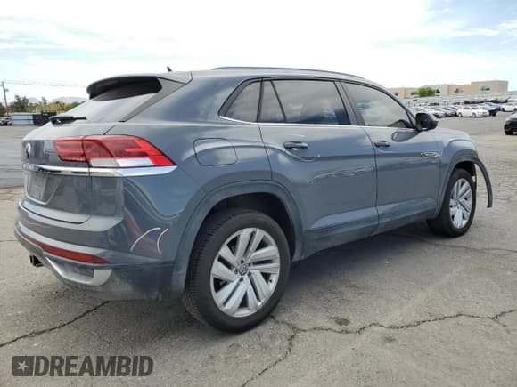 ✅ 2021 Volkswagen Atlas SE • VIN: 1V2JE2CA8MC217868 • Lot: 59395915. Listed on Copart with 67,795 mi. Free auction sales archive from the USA and detailed vehicle history report at DreamBid. Image 3.
