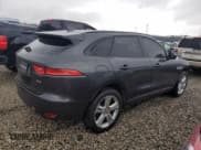 ✅ 2018 Jaguar F-Pace 30t R-Sport • VIN: SADCL2GXXJA285583 • Lot: 42255625. Listed on Copart with 121,786 mi. Free auction sales archive from the USA and detailed vehicle history report at DreamBid. Image 3.