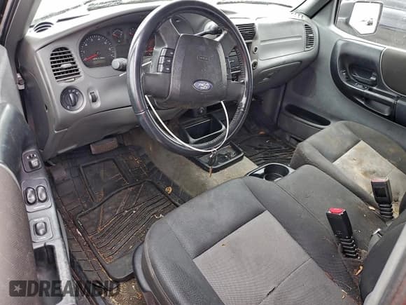 ✅ 2007 Ford Ranger XL • VIN: 1FTZR15E97PA43857 • Lot: 95255795. Wystawiony na Copart z przebiegiem Nie podano. Bezpłatny archiwum sprzedaży aukcyjnych z USA i szczegółowy raport historii pojazdu na DreamBid. Zdjęcie 8.