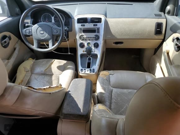 ✅ 2005 Chevrolet Equinox LT • VIN: 2CNDL63F056041458 • Лот: 81534444. Опубликован ранее на Copart с пробегом 82 007 миль. Бесплатный доступ к архиву аукционных продаж из США и подробный отчёт об истории автомобиля на DreamBid. Изображение 8.